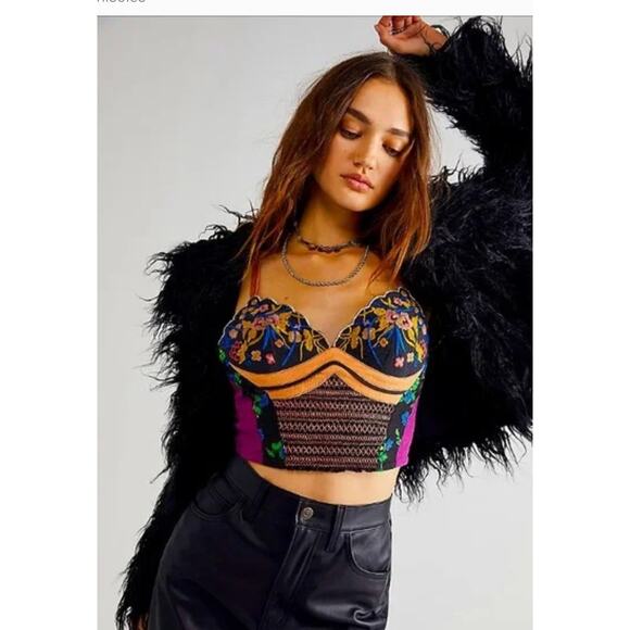 Free People Bralette Womens XS Black Embroidered Boho Indie Crop Top Festival - Picture 1 of 9